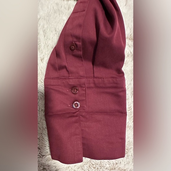 Chico's Maroon Red No Iron Stretch Button-Down Shirt - Picture 13 of 15